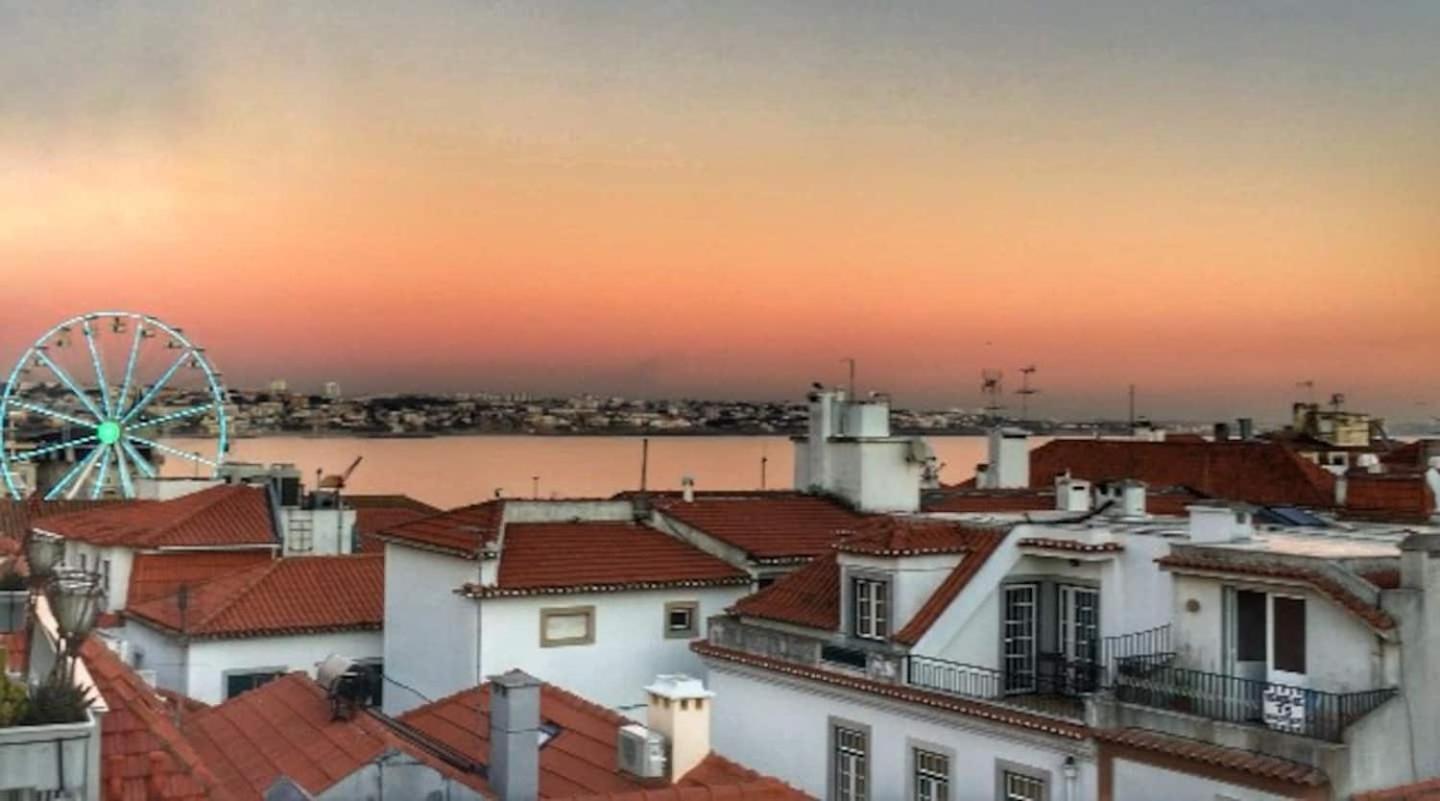 Sea View Wterrace 2 Mins From Beach In Old Town كاسكايس المظهر الخارجي الصورة